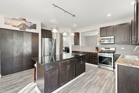 Tiny photo for 946 Oxford Court, Pingree Grove, IL 60140 (MLS # 12793224)