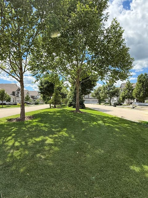 Tiny photo for 530 Pershing Court, Barrington, IL 60010 (MLS # 12707715)