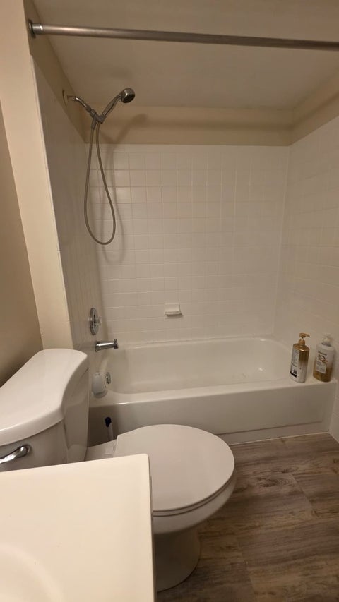 Tiny photo for 620 MALLARD Court #D1, Bartlett, IL 60103 (MLS # 12784012)