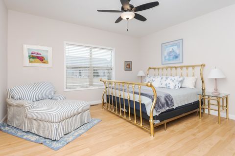 Tiny photo for 1906 Dunraven Road, Bloomington, IL 61704 (MLS # 12577436)