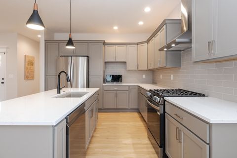 Tiny photo for 1906 Dunraven Road, Bloomington, IL 61704 (MLS # 12577436)