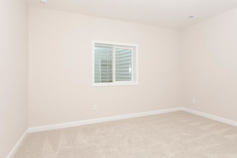 Tiny photo for 1906 Dunraven Road, Bloomington, IL 61704 (MLS # 12577436)