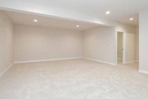 Tiny photo for 1906 Dunraven Road, Bloomington, IL 61704 (MLS # 12577436)