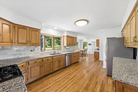 Tiny photo for 36W793 Red Gate Court, St. Charles, IL 60175 (MLS # 12649017)