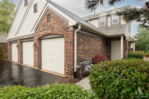Photo of 1967 GARY Court #D, Schaumburg, IL 60193 (MLS # 12752772)