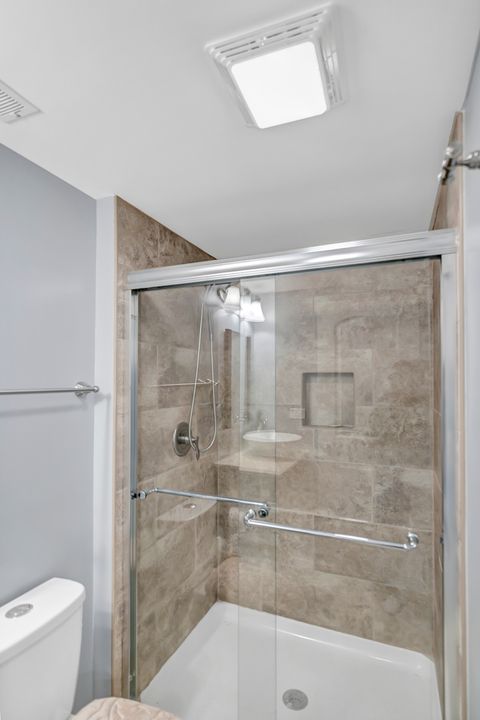 Tiny photo for 2124 Amelia Lane, Hoffman Estates, IL 60192 (MLS # 12604660)