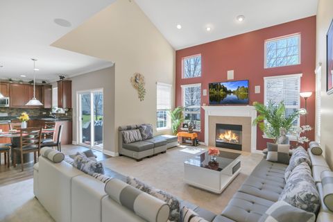 Tiny photo for 2124 Amelia Lane, Hoffman Estates, IL 60192 (MLS # 12604660)