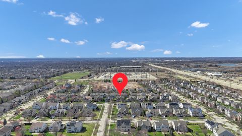 Tiny photo for 2124 Amelia Lane, Hoffman Estates, IL 60192 (MLS # 12604660)