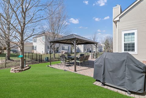 Tiny photo for 2124 Amelia Lane, Hoffman Estates, IL 60192 (MLS # 12604660)