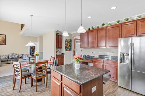 Tiny photo for 2124 Amelia Lane, Hoffman Estates, IL 60192 (MLS # 12604660)