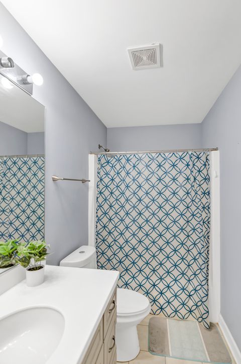 Tiny photo for 2124 Amelia Lane, Hoffman Estates, IL 60192 (MLS # 12604660)