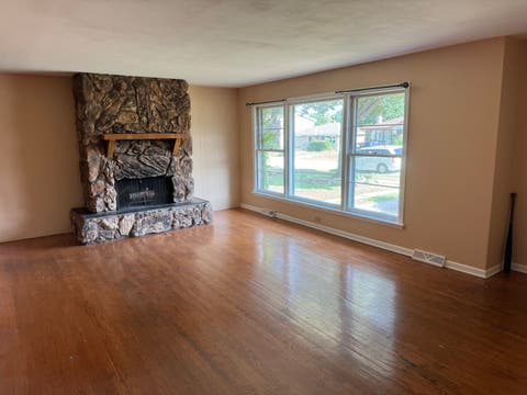 Tiny photo for 48 Rosemont Avenue, Roselle, IL 60172 (MLS # 12720582)