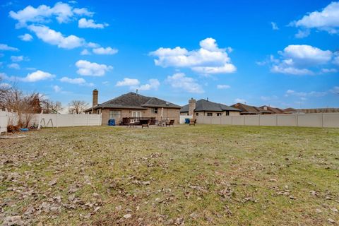 Tiny photo for 4211 135th Street, Crestwood, IL 60418 (MLS # 12586274)