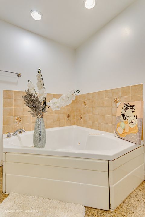 Tiny photo for 4211 135th Street, Crestwood, IL 60418 (MLS # 12586274)