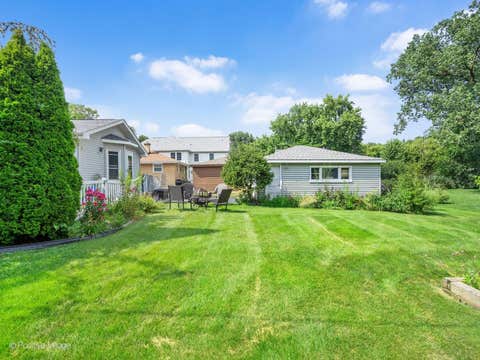 Tiny photo for 4733 S Pershing Avenue, Downers Grove, IL 60515 (MLS # 12703527)