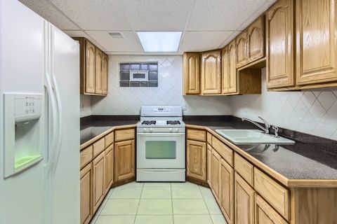 Tiny photo for 2658 E ROYAL RIDGE Drive, Crete, IL 60417 (MLS # 12424150)