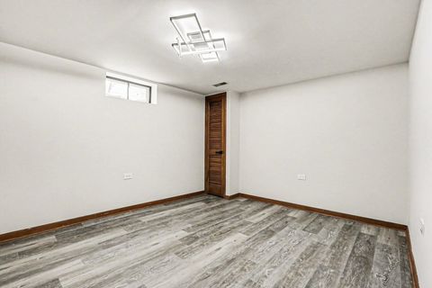 Tiny photo for 16914 Parkside Avenue, South Holland, IL 60473 (MLS # 12560534)