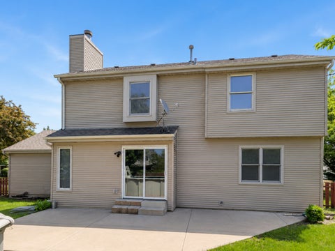 Tiny photo for 972 Westgate Drive, Aurora, IL 60506 (MLS # 12769619)