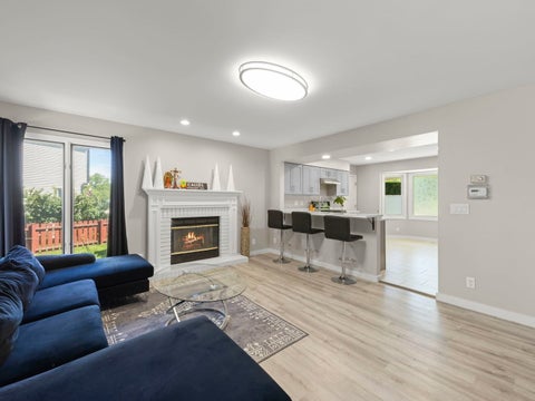 Tiny photo for 972 Westgate Drive, Aurora, IL 60506 (MLS # 12769619)