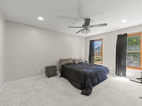 Tiny photo for 972 Westgate Drive, Aurora, IL 60506 (MLS # 12769619)