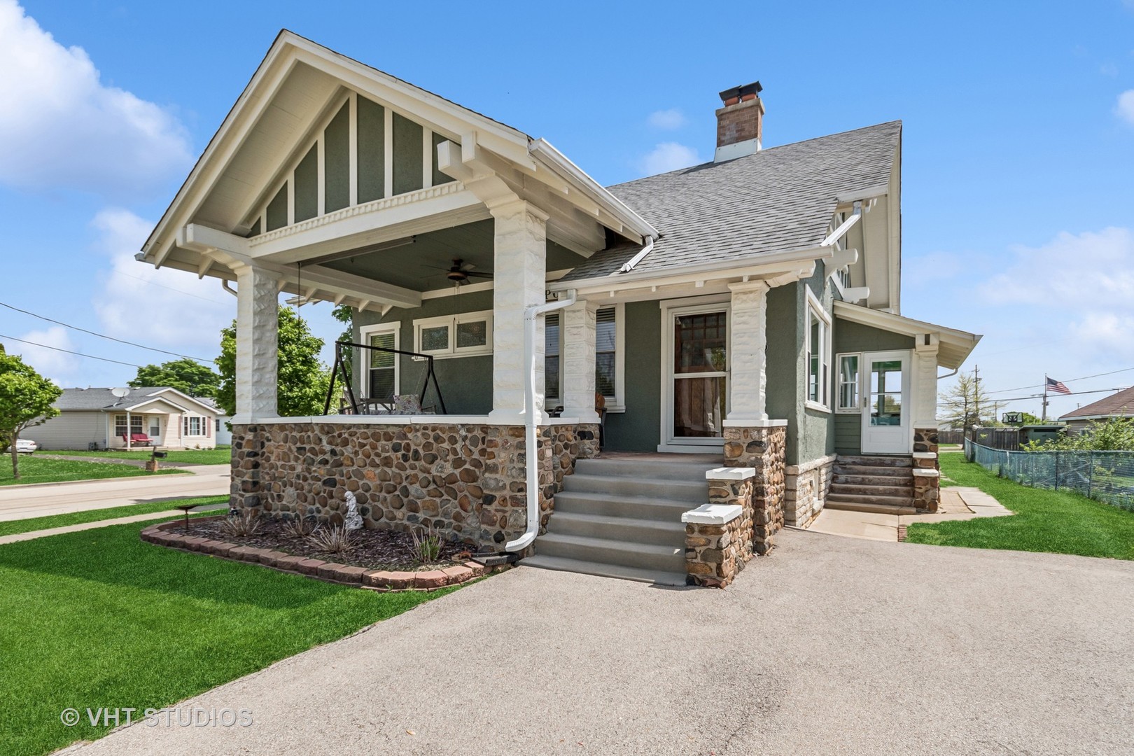 112 N Wood Street