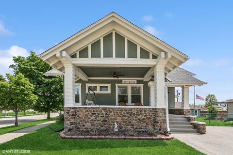 112 N Wood Street Elwood IL 60421