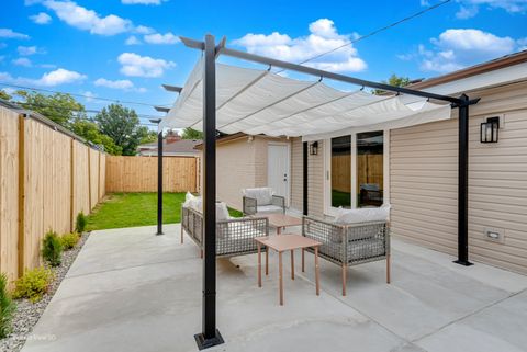 Tiny photo for 4354 Lyons Street, Skokie, IL 60076 (MLS # 12479546)