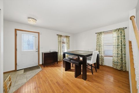 Tiny photo for 370 Dartmoor Avenue, Romeoville, IL 60446 (MLS # 12580167)