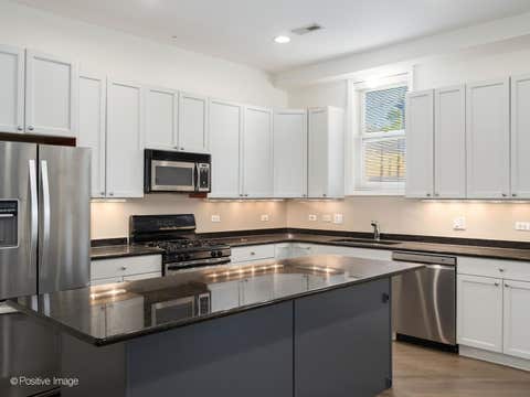 Tiny photo for 1761 W Morse Avenue #GS, Chicago, IL 60626 (MLS # 12712353)