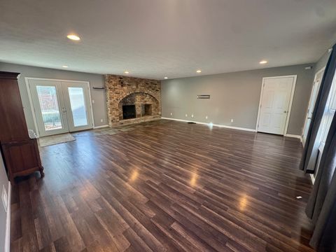 Tiny photo for 101 S Miller Street, Clinton, IL 61727 (MLS # 12503519)