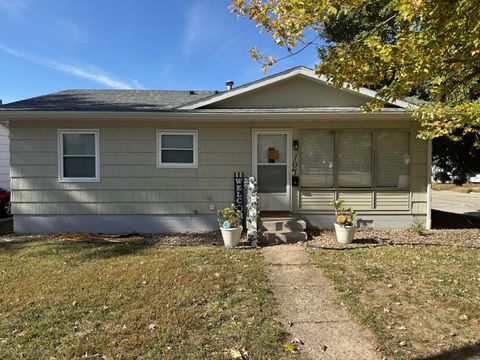 Photo of 101 S Miller Street, Clinton, IL 61727 (MLS # 12503519)