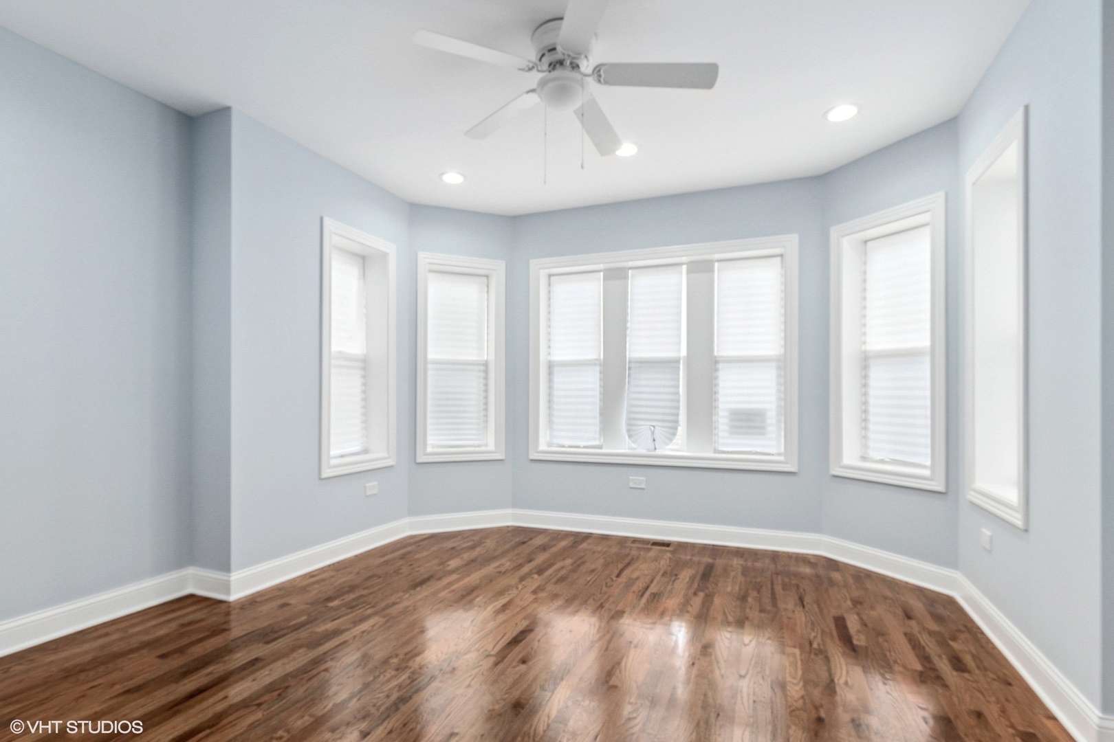 629 E 87th Place