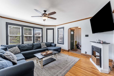 Tiny photo for 2901 N 76th Court, Elmwood Park, IL 60707 (MLS # 12687475)