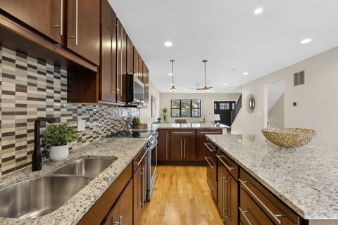 Tiny photo for 1615 W Ohio Street, Chicago, IL 60622 (MLS # 12637376)