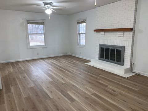 Tiny photo for 1326 S Batavia Avenue, Batavia, IL 60510 (MLS # 12614643)