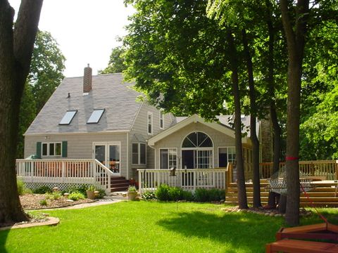 Tiny photo for 1326 S Batavia Avenue, Batavia, IL 60510 (MLS # 12614643)