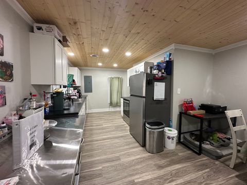 Tiny photo for 105 N Epperson Drive, Mcleansboro, IL 62859 (MLS # 12581471)