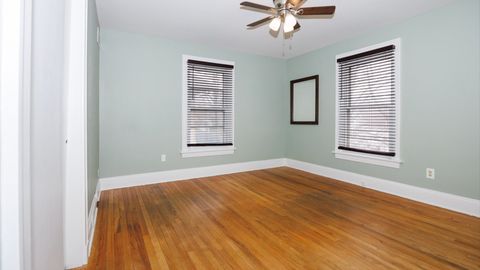 Tiny photo for 407 W Emerson Street, Bloomington, IL 61701 (MLS # 12572101)