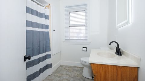 Tiny photo for 407 W Emerson Street, Bloomington, IL 61701 (MLS # 12572101)