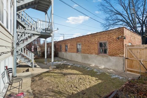 Tiny photo for 1467 W Catalpa Avenue #2W, Chicago, IL 60640 (MLS # 12595490)