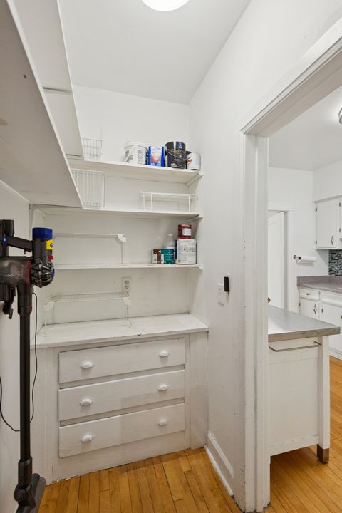Tiny photo for 1467 W Catalpa Avenue #2W, Chicago, IL 60640 (MLS # 12595490)