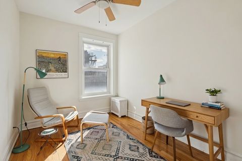 Tiny photo for 1467 W Catalpa Avenue #2W, Chicago, IL 60640 (MLS # 12595490)