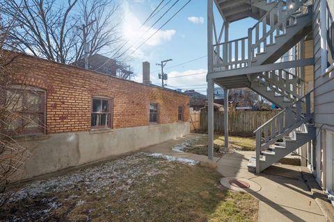 Tiny photo for 1467 W Catalpa Avenue #2W, Chicago, IL 60640 (MLS # 12595490)