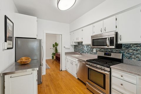 Tiny photo for 1467 W Catalpa Avenue #2W, Chicago, IL 60640 (MLS # 12595490)