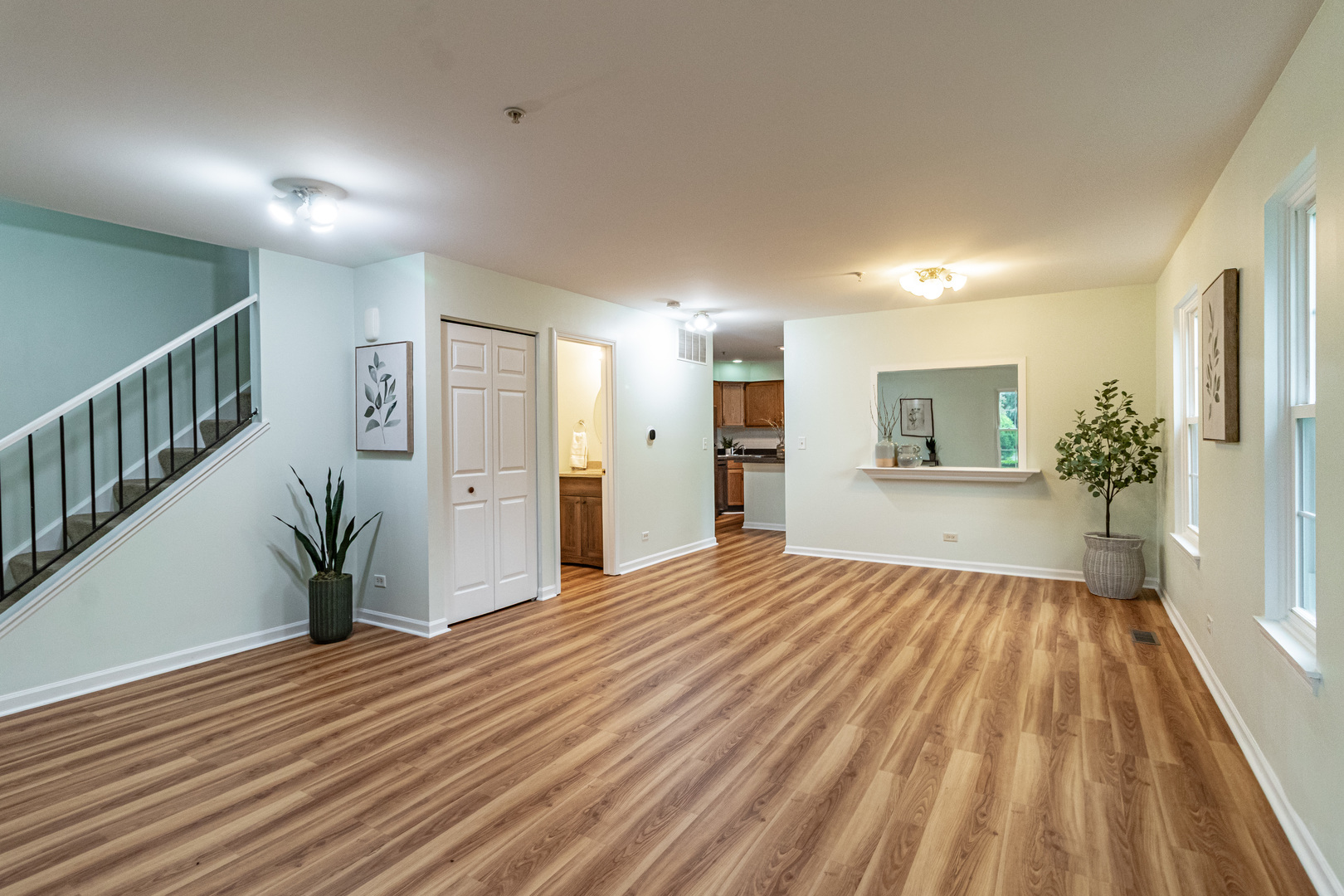 1230 Orleans Drive