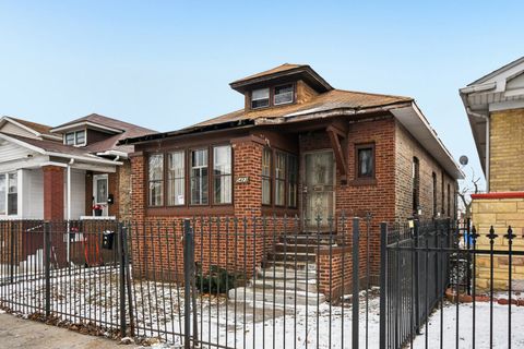 Tiny photo for Chicago, IL 60644 (MLS # 12612505)
