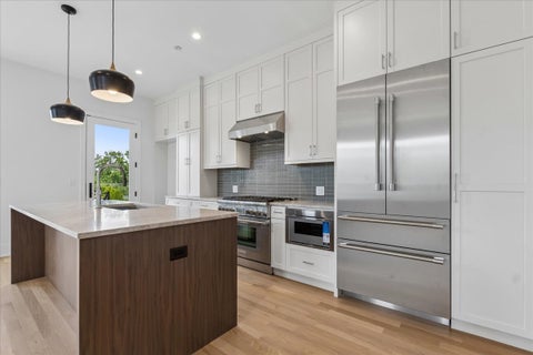 Tiny photo for 3820 N Damen Avenue #2, Chicago, IL 60618 (MLS # 12709895)