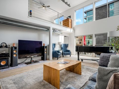 Tiny photo for 203 S Sangamon Street #310, Chicago, IL 60607 (MLS # 12504461)