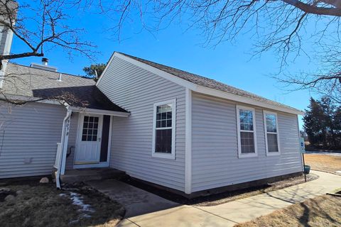 903 Bidwell Drive Gurnee IL 60031