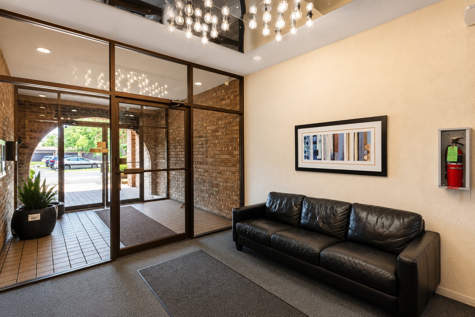 2005 Valencia Drive 306D